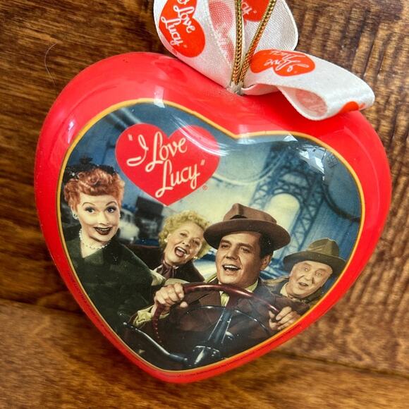 Vintage 2006 I Love Lucy Heart Ornament - Picture 2 of 4